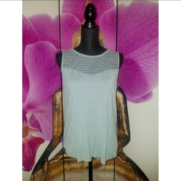 H&M Lattice Front Tank Top - Picture 1 of 1